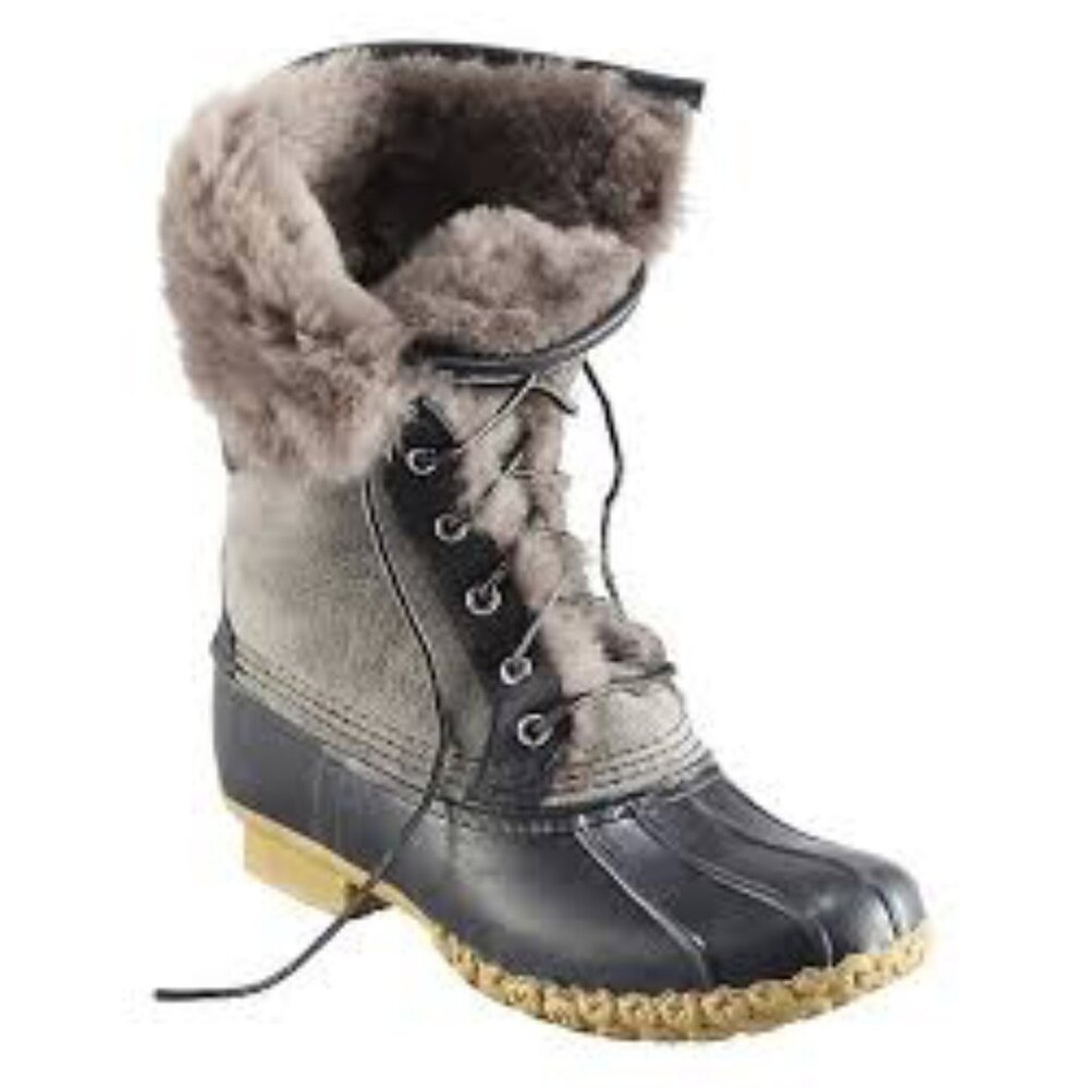 L.L. Bean Women's Signature Wicked Good Bean Boots 10",  size 11